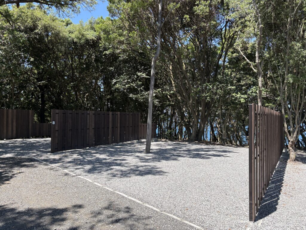 豊国崎オートキャンプ場の森林区画B