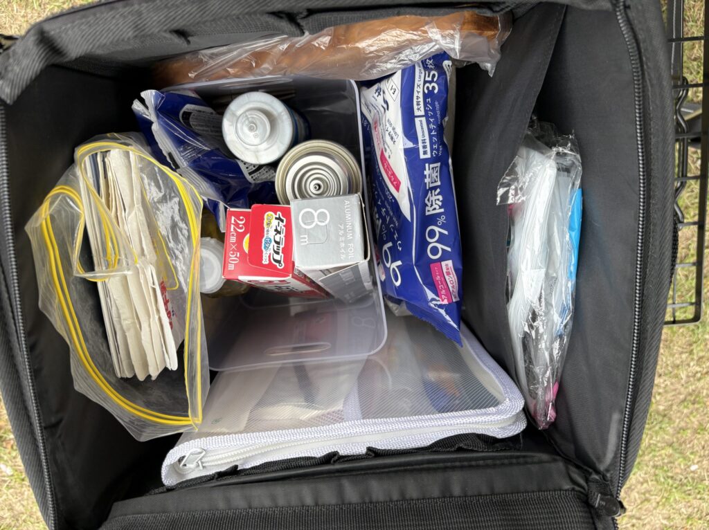 キャンプ　収納術