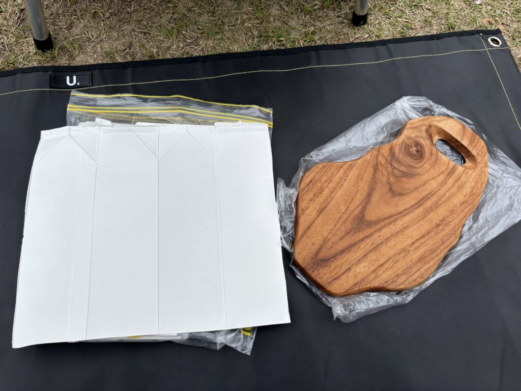 キャンプ　まな板