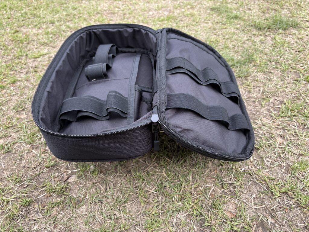 ソロキャンプ　収納術　