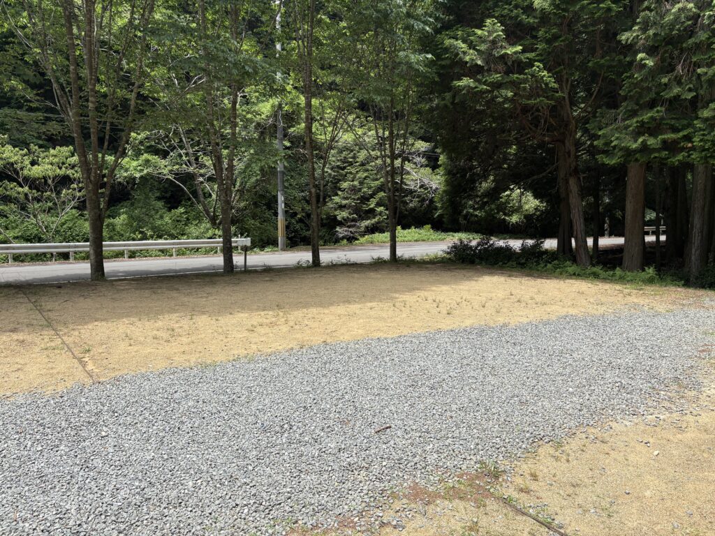 TAKUMIキャンプフィールドのサイトE